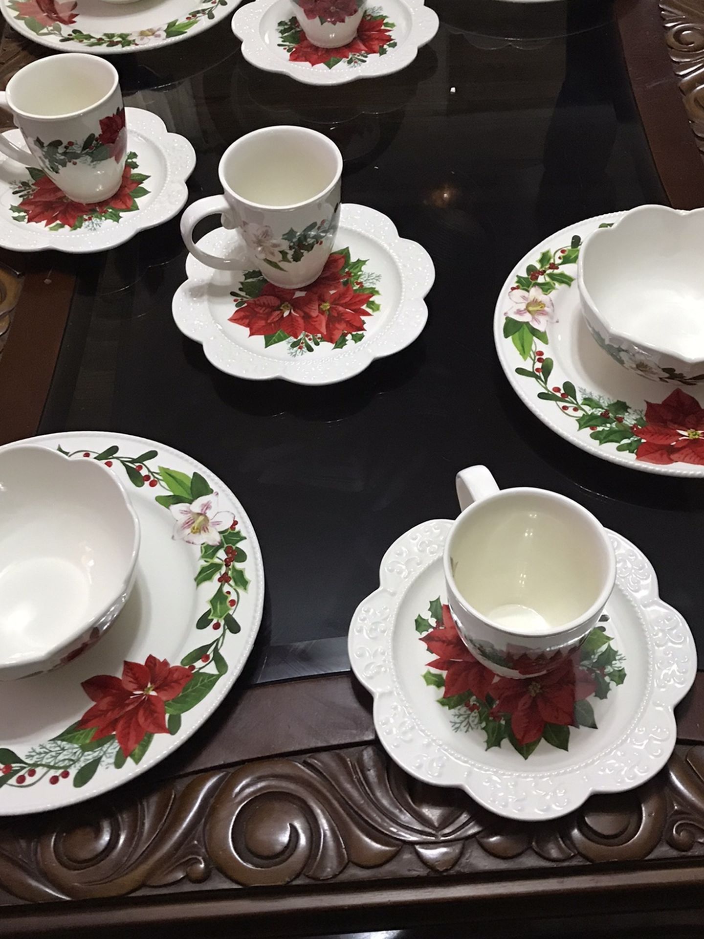 Princess House Poinsettia Dinner Plates Vajilla De Noche Buena