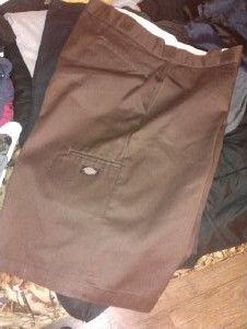MEN DICKIE SHORTS SIZE 40