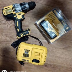 Rotomartillo XR, pila 8ah XR y cargador