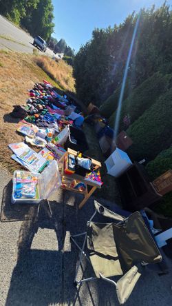 Yard sale 675 D st