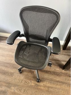 Aeron Herman Miller Chair