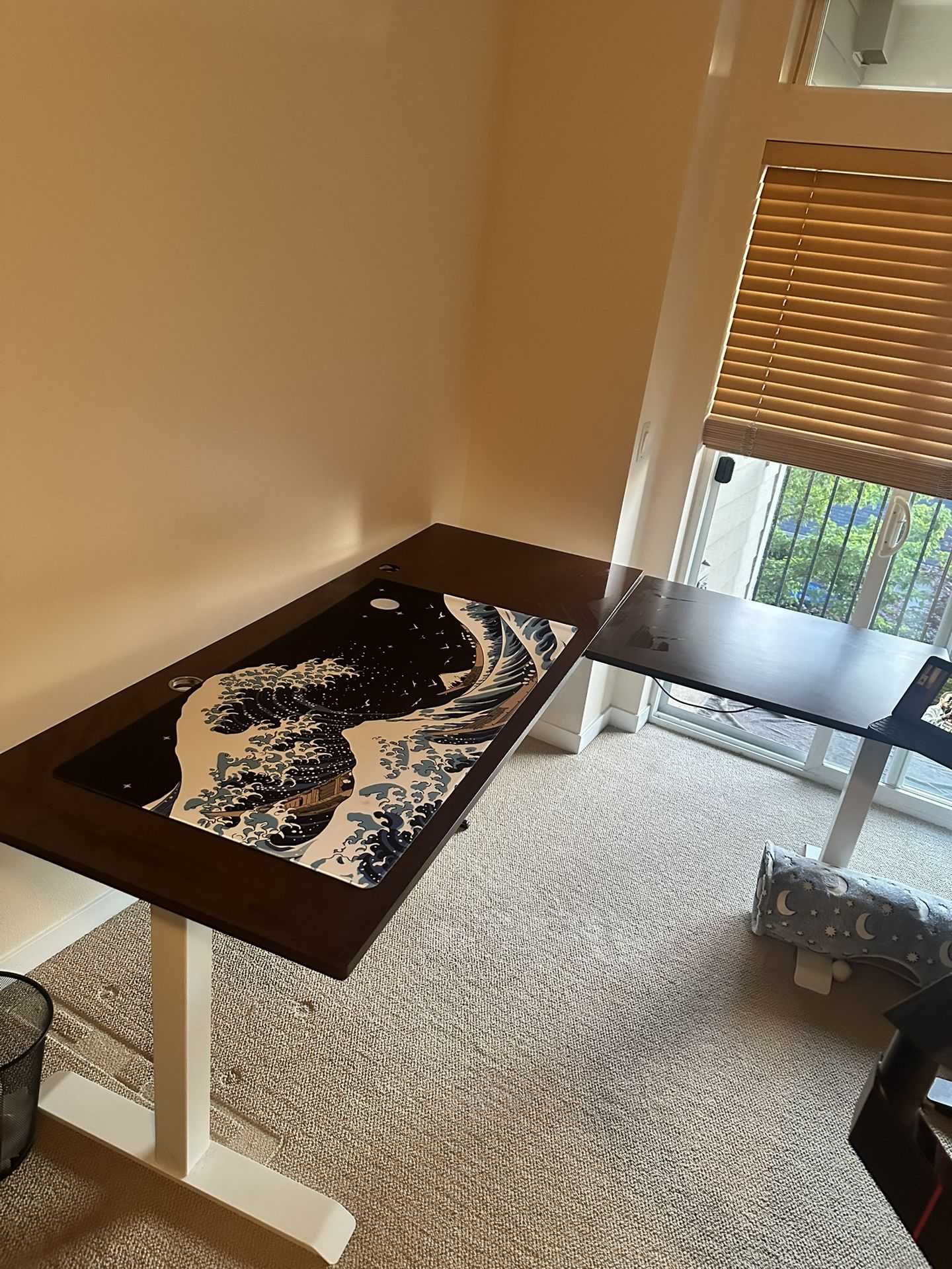 Standing L-Desk (with motors)
