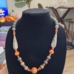 JADE NECKLACE  $ MAKE OFFER $