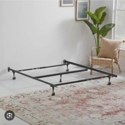King metal bed bed frame