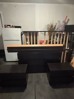 Queen size bedroom set
