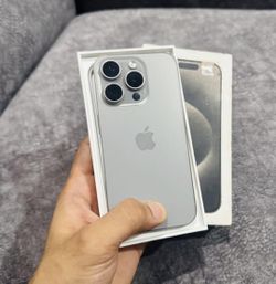 𝚒𝙿𝚑𝚘𝚗𝚎 15 pro