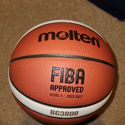 Molten Basketball, FIBA Approved, Adult Size 7, 1 Set, 1 Piece, 28.5 inches,