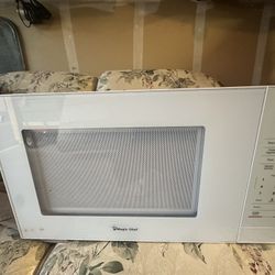 Magic Chef Microwave 