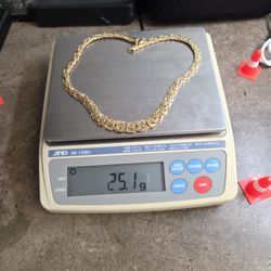 12" Hugs Kisses 14k 25gr 