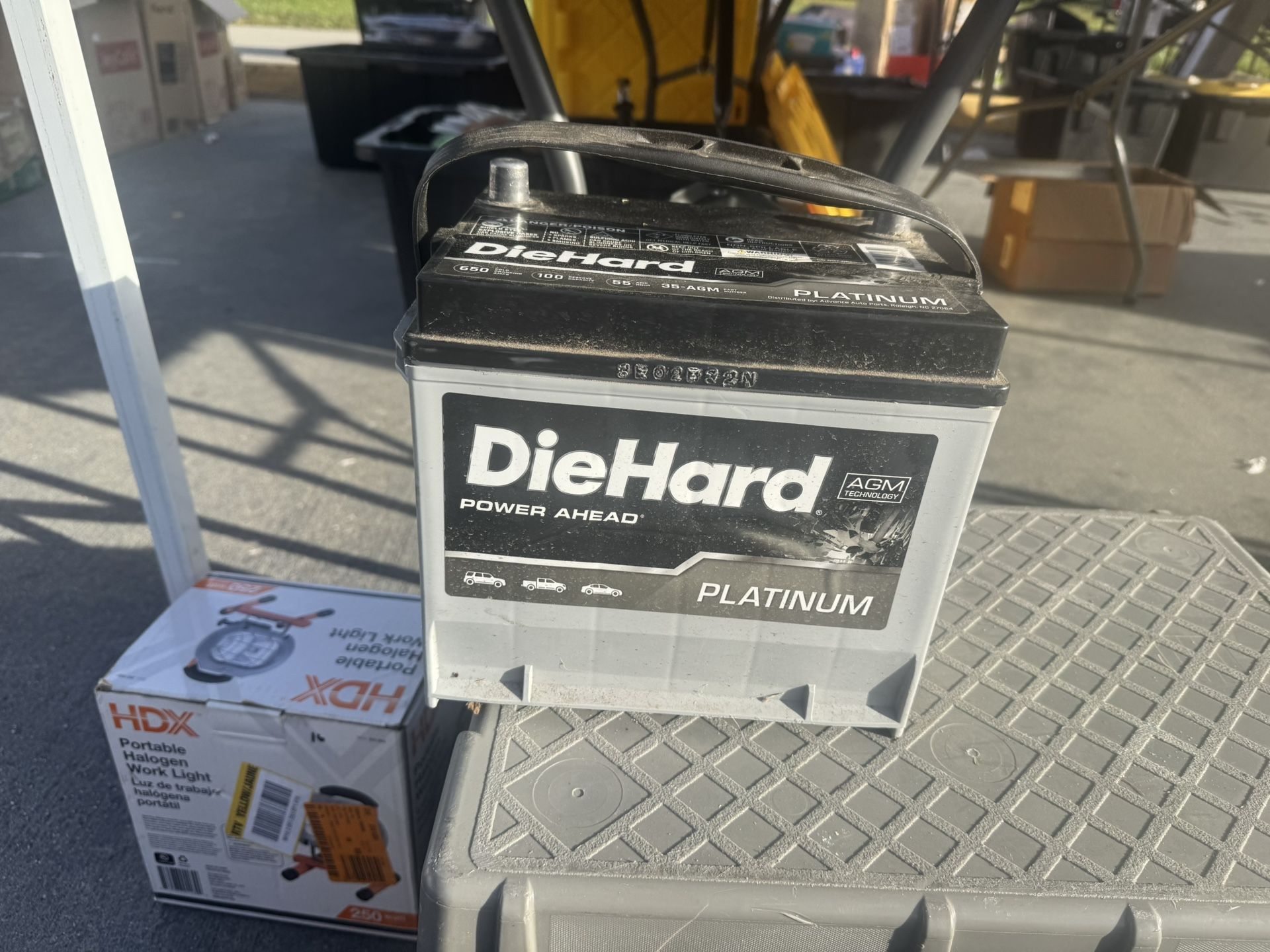 DieHard Platinum AGM Battery: 35 Group Size, 650 CCA, 810 CA, 100 Minute Reserve Capacity, Best For