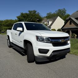White 2020 Chevrolet Colorado V6