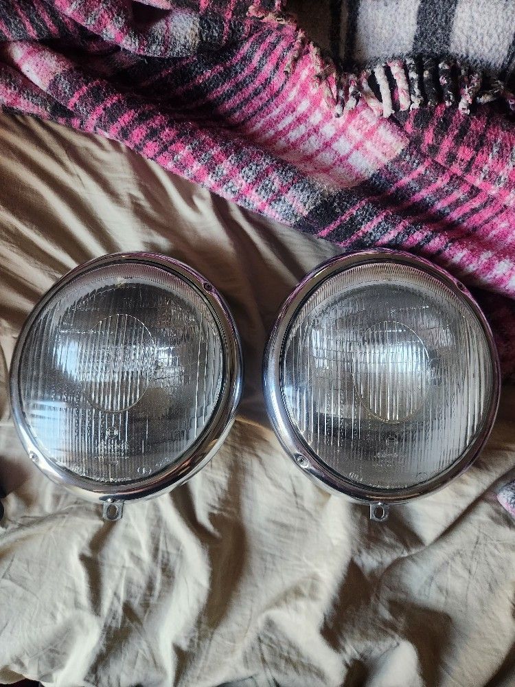 VW Beetle Bosch Headlights