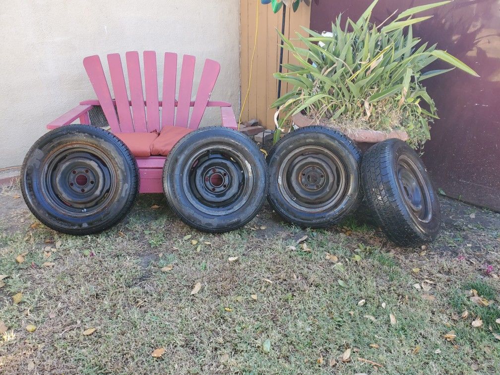 Tires P185/70R14 still built radial tires Set of 4 In great condition never used $50 for all 4 tires