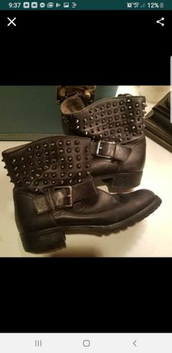 New Womens stud black boots