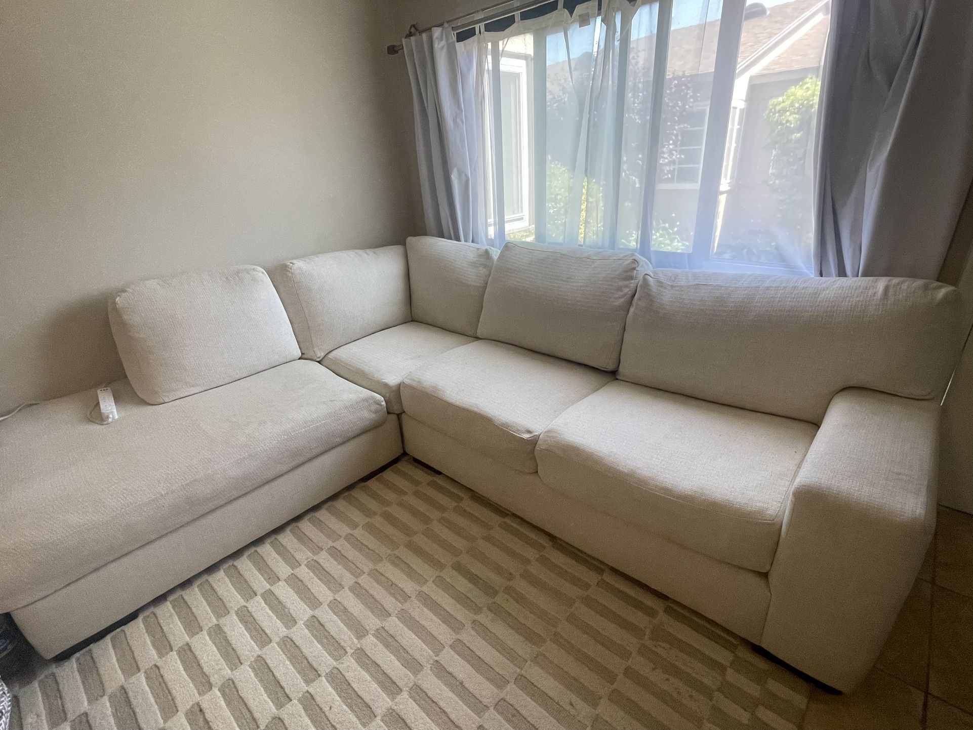Veronica White Down Right Bumper Sectional