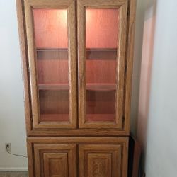 Bassett Curio With Hutch.