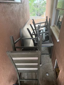 Free dining room set