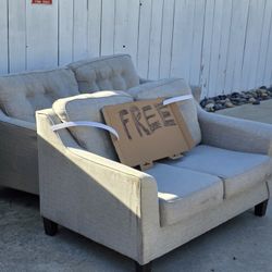 Free SOFA BED COUCH SET LOVESEAT COUCH COMBO