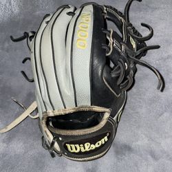 Wilson A2000 