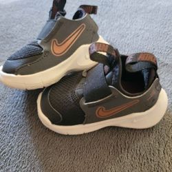 Nike Flex Runner 3 (Infant Size 3c)