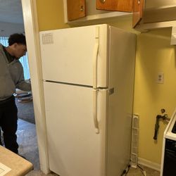Gas Stove And Fridge 