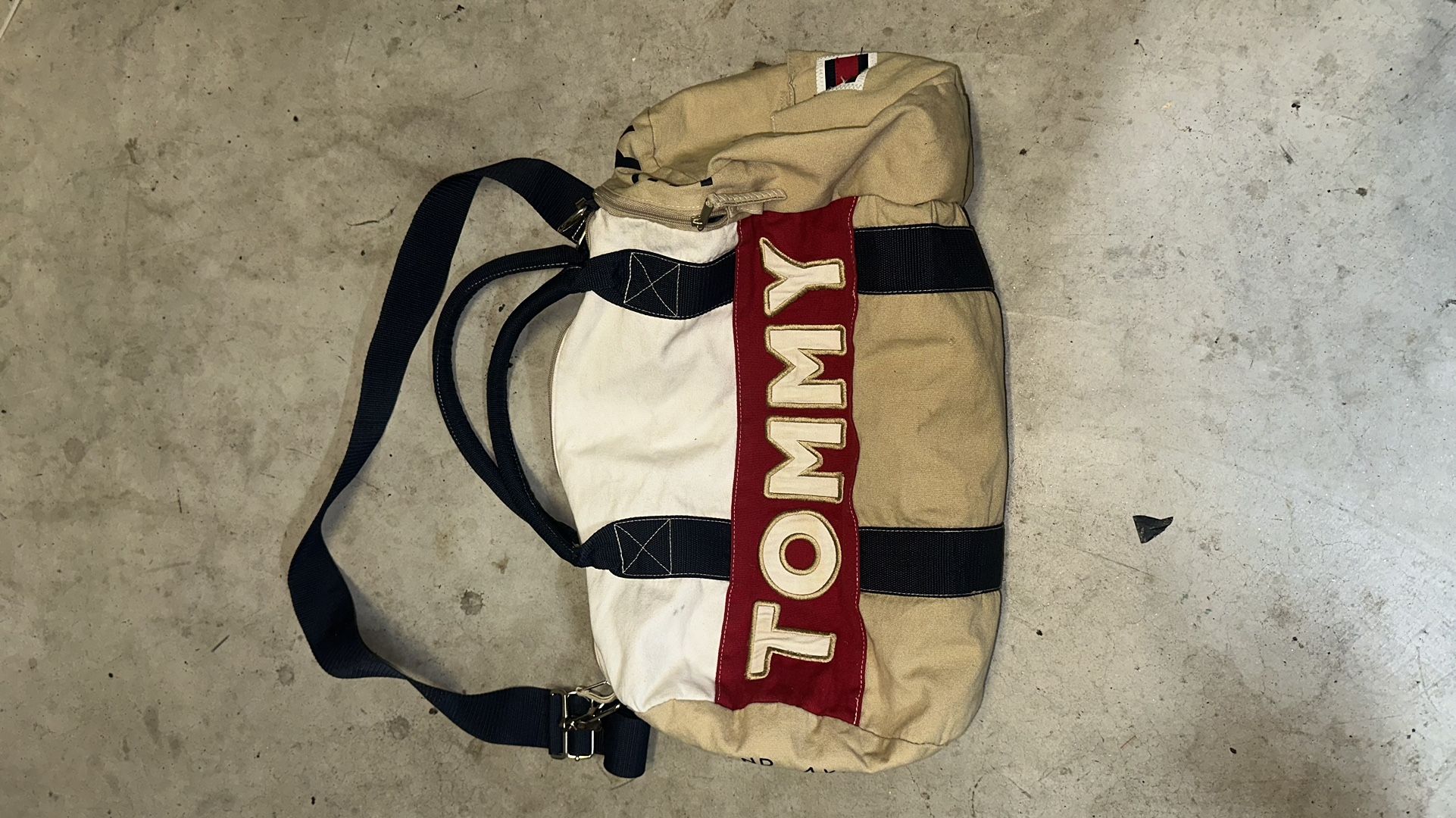Tommy Hilfiger Duffle Bag