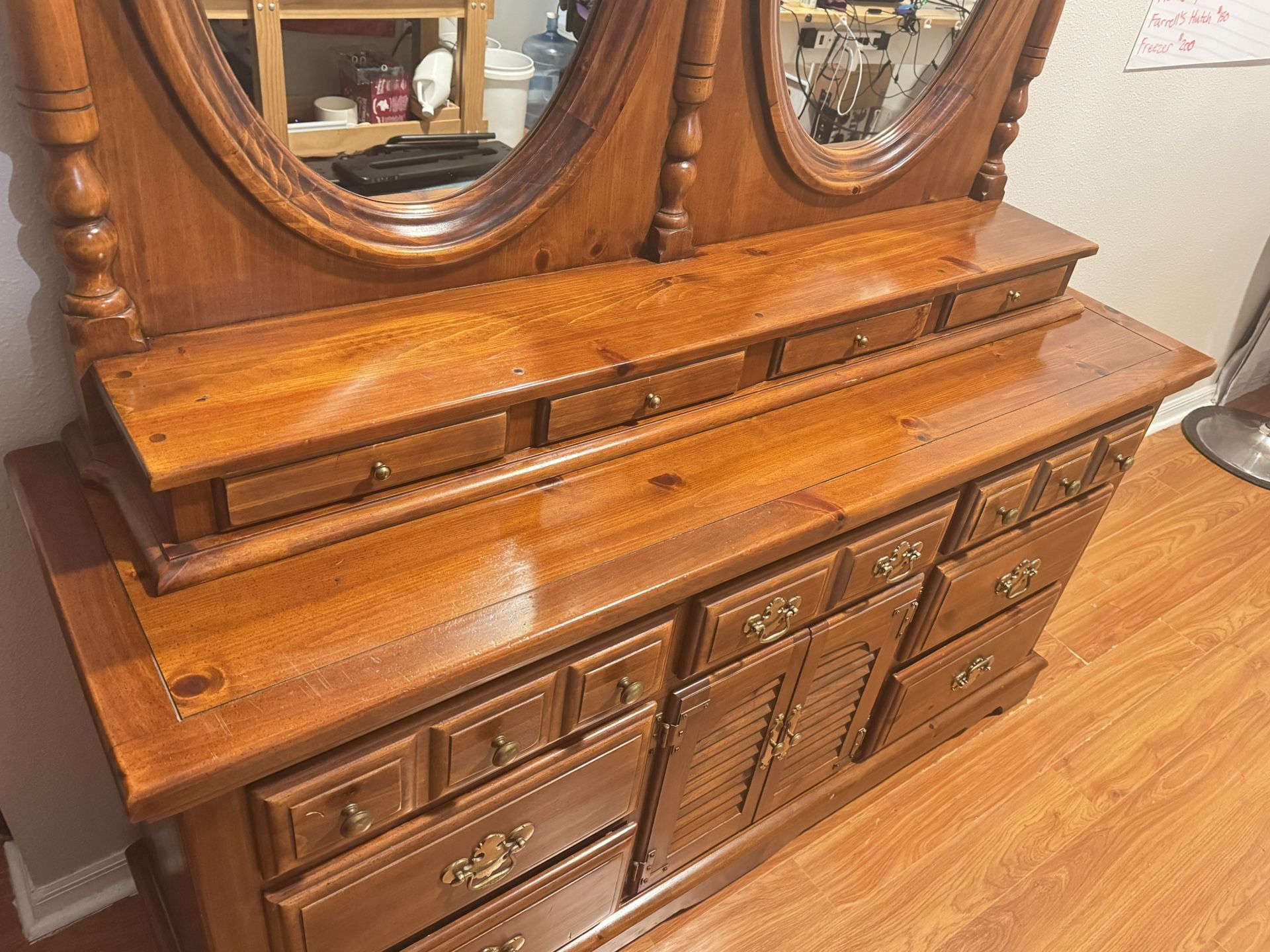 Shenandoah Pine Solid Wood Dresser with Double Mirrors & 11 Drawers