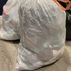 1 Bag Of Girl Clothes 