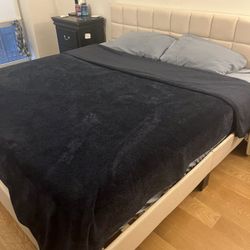 King Sized Bed (Nectar Mattress) $200 OBO - Brooklyn