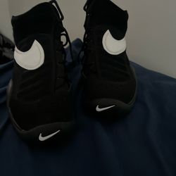 Dennis Rodmans Shoes