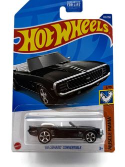 Hot Wheels 1:64 Scale Diecast Model - ‘69 Camaro Convertible
