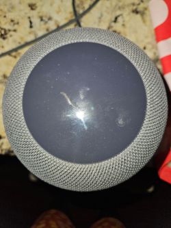 Apple HomePod 2nd Generation – Midnight – Excellent Sound!!