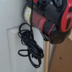 VACUUM CLEANER  , WORKS EXCELLENT  , AMAZING POWER SUCES  , IN THE BOX 
