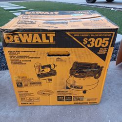 AIR COMPRESSOR DEWALT 
