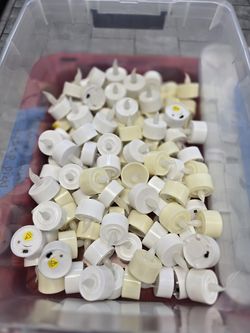 264- Battery operated plastic tea lights.