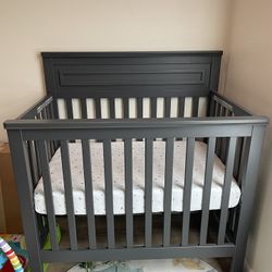 Mini Baby Crib