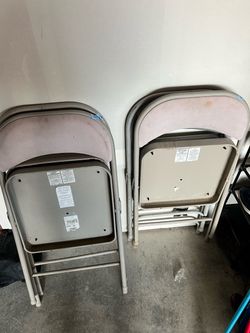 Free foldable chairs