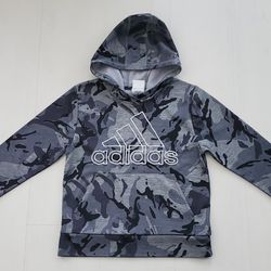 Adidas Hoodie Sweater Size Small Camo Camouflage Boys Kids

From non smoking pet free home. Size Small. Will ship out same/ next day.