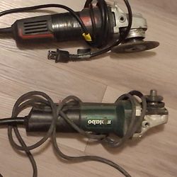 2 Grinders 