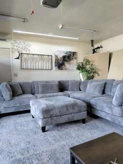 New Corduroy 6 Piece Modular Couch Sectional Free Delivery 🚚