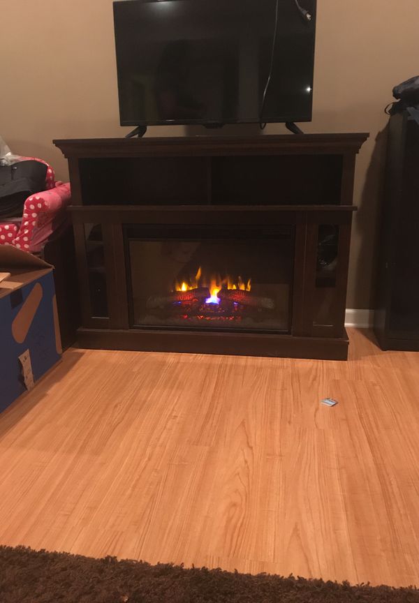 Electric Fireplace For In West Chicago Il Offerup Electric Fireplace West Chicago Il