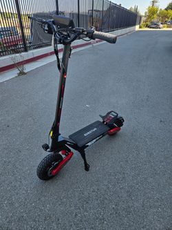 EOEOTWO Electric Scooter
