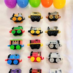 Vintage 2014/2015 THOMAS Tank ENGINE Mini trains Set.