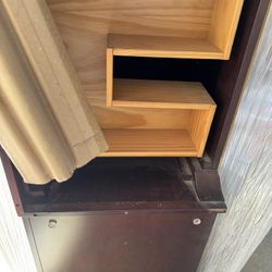 43”x19”x32” hardwood vanity 