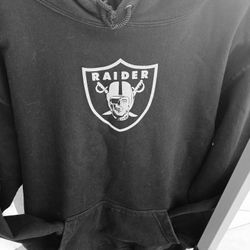 Mens Raider Sweater 