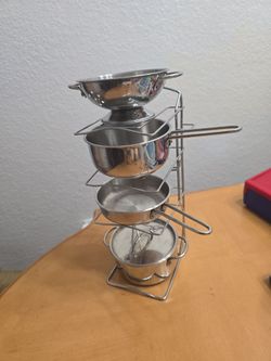 Melissa and Doug stainless steel pretend cookware
