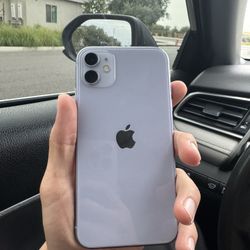 iPhone 11 (unlocked) 