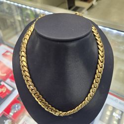156.3g 10k Yellow Gold  10mm 22 Inch Cuban Chain