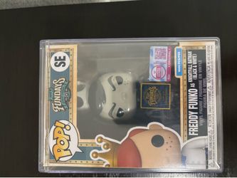 2026 Funko Fundays Freddy Funko as Knightfall Batman (black&white) 1000 pcs