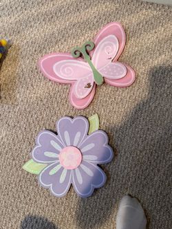 Butterfly and Flower Wall Decor Set and Large Round wall clock